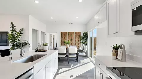 Kitchen - 8604 Gregans Castle Ave, Bakersfield, CA 93311 photo 2 of 5
