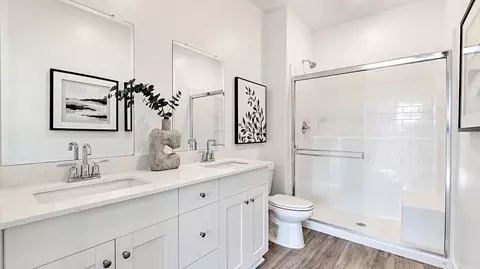 Bath - 8604 Gregans Castle Ave, Bakersfield, CA 93311 photo 1 of 4