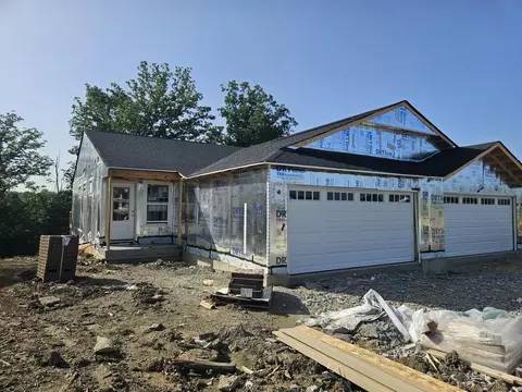1350 Parkside Dr, Alexandria, KY 41001