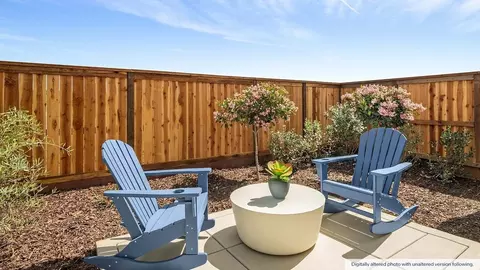 Exterior - 4321 E Merle Ave, Modesto, CA 95355 photo 10 of 14