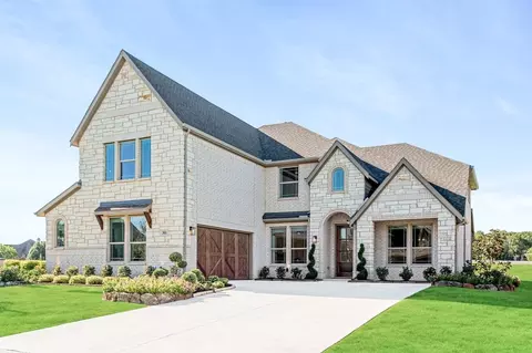 Exterior - 301 River Meadows Ln, Argyle, TX 76226 photo 9 of 13