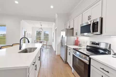 Kitchen - 15531 Yellowstone Dr, Silverhill, AL 36576 photo 3 of 3