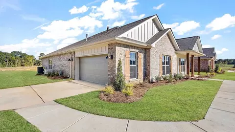 Exterior - 581 Edenberg Bnd, Pearl, MS 39208 photo 3 of 14