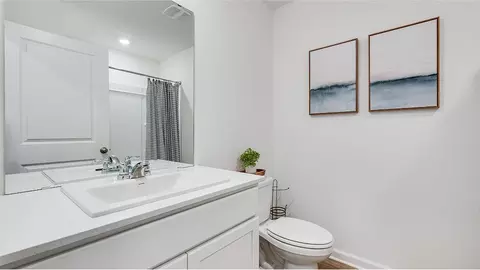 Bath - 5466 Horizons Edge, Milton, FL 32583 photo 2 of 4