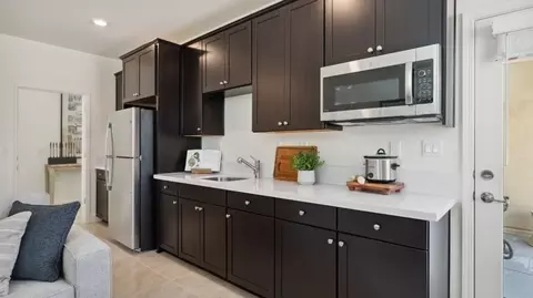 Kitchen - 7804 Tortoise Shell Dr, Reno, NV 89521 photo 5 of 8