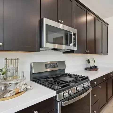 Kitchen - 7804 Tortoise Shell Dr, Reno, NV 89521 photo 2 of 8