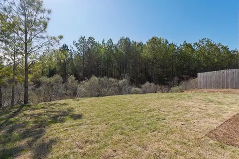 Exterior - 100 Firefly Ln, Opelika, AL photo 6 of 6