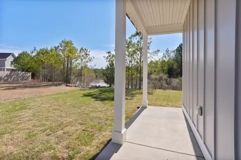 Exterior - 100 Firefly Ln, Opelika, AL photo 5 of 6