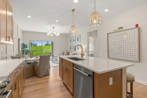 6106 Peters Farm Way, Westborough, MA 01581