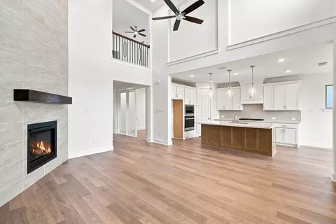 Living - 1336 Periwinkle Dr, Celina, TX 75009 photo 4 of 6