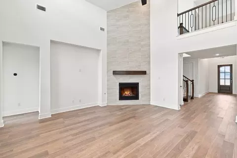Living - 1336 Periwinkle Dr, Celina, TX 75009 photo 3 of 6