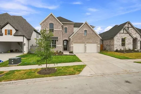 Exterior - 1336 Periwinkle Dr, Celina, TX 75009 photo 3 of 10