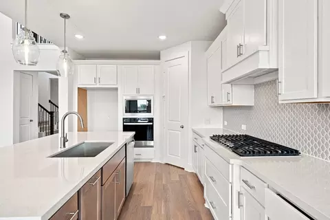 Kitchen - 1336 Periwinkle Dr, Celina, TX 75009 photo 2 of 5