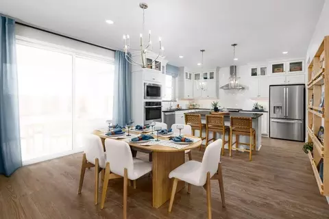 Dining - 1344 Eiffel Dr, Arboga, CA 95961 photo 3 of 5