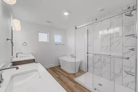 210 Ryker Rdg, Centerton, AR 72719