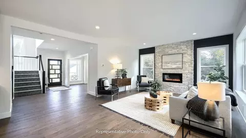 Living - 19 E Kestrel Dr, Denver, PA 17517 photo 1 of 11