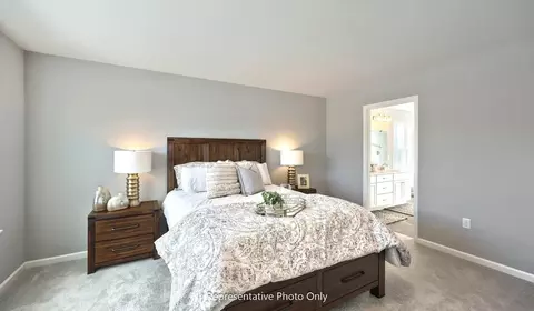 Bedroom - 19 E Kestrel Dr, Denver, PA 17517 photo 5 of 9