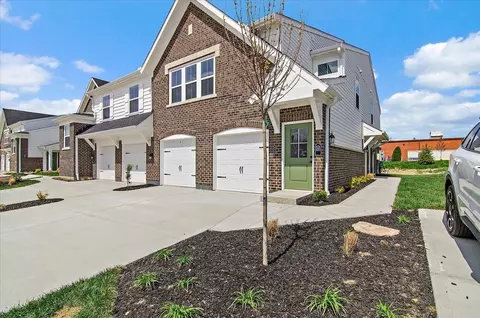 874 Walton Terrace Dr, Walton, KY 41094