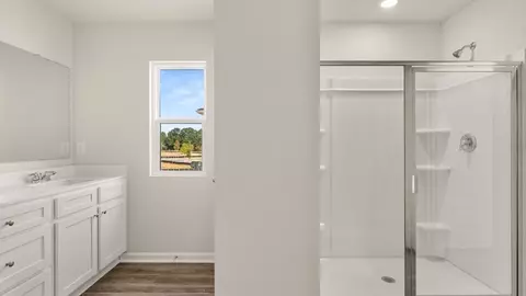 Bath - 467 Tate St, Monroe, GA 30655 photo 1 of 4