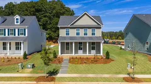 Exterior - 467 Tate St, Monroe, GA 30655 photo 2 of 7