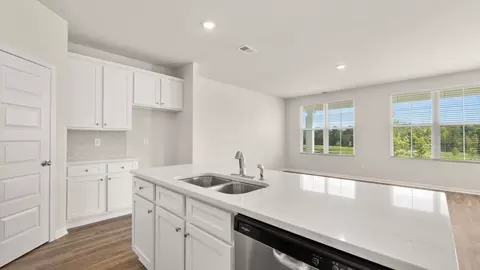 Kitchen - 467 Tate St, Monroe, GA 30655 photo 4 of 6