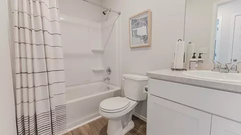 Bath - 13412 Juneberry Dr, Mcloud, OK 74851 photo 2 of 2