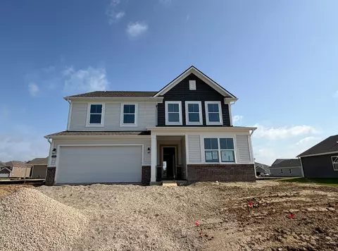 1560 Pine Cir, Franklin, IN 46131