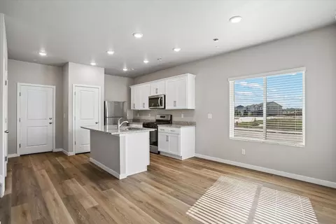 Kitchen - 135 Robin Rd, Johnstown, CO 80534 photo 1 of 1