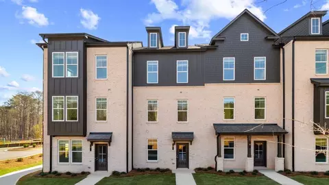 2804 Daybreak Ln, Newnan, GA 30265