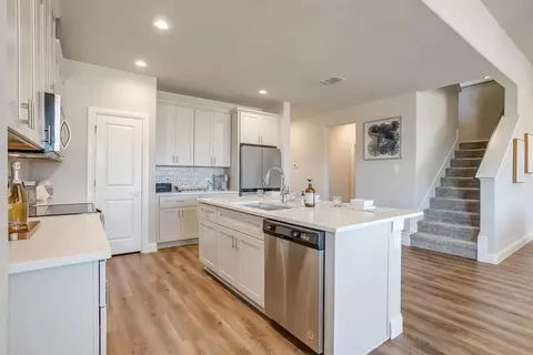 413 Smith Rd, Springtown, TX 76082 photo 5