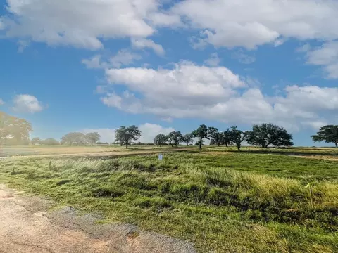 413 Smith Rd, Springtown, TX 76082 photo 12