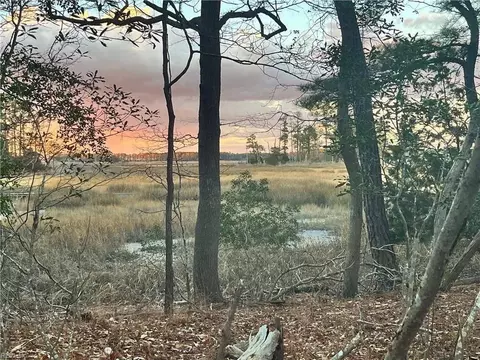 9 Ac Bay Farm Rd, Isle Of Wight County, VA 23314