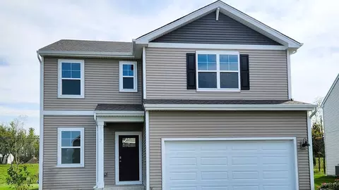 2255 Cobble Springs Dr, Wonder Lake, IL 60097