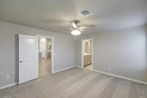 Bedroom - 2800 Heather Hvn, Moore, OK 73160 photo 1 of 9