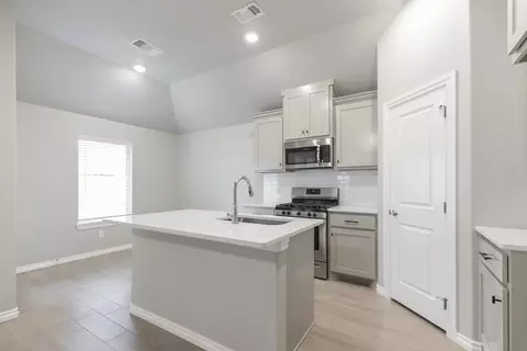 Other - 2800 Heather Hvn, Moore, OK 73160 photo 1 of 32
