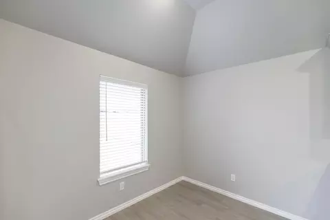 Other - 2800 Heather Hvn, Moore, OK 73160 photo 3 of 32