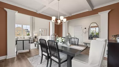 Dining - 610 Edgar St, Hampton, GA 30228 photo 2 of 4