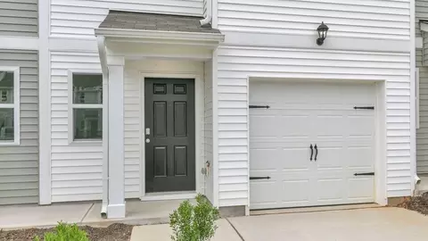152 Holton St, Smithfield, NC 27577 photo 2