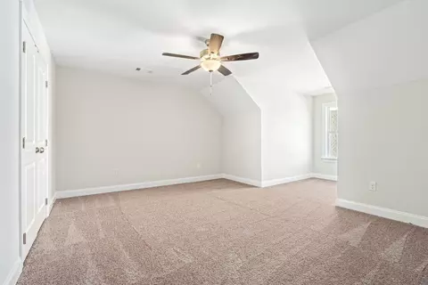 Bedroom - 281 Heath Ridge Rd, Dothan, AL 36305 photo 2 of 3