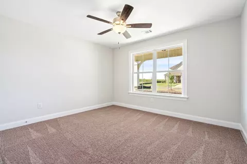Bedroom - 281 Heath Ridge Rd, Dothan, AL 36305 photo 1 of 3