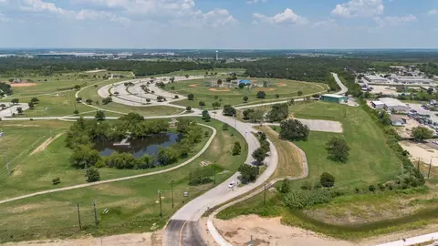 12608 Saint Thomas Dr, Del Valle, TX 78617