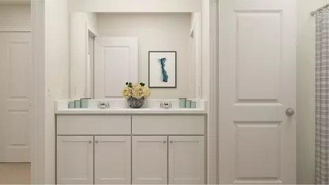 Bath - 421 Amsterdam Way, Hampton, GA 30228 photo 2 of 3