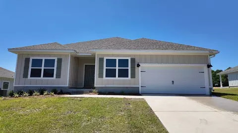 5626 Thatcher Rd, Crestview, FL 32539
