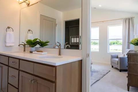 Entry Way - 1833 W 1150 N, Layton, UT 84041 photo 1 of 7
