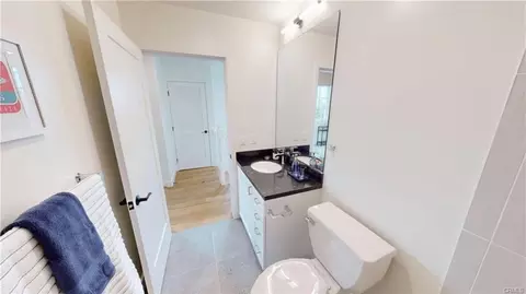Bath - 1878 E Walnut St #203, Pasadena, CA 91107 photo 2 of 3