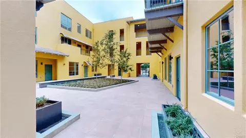 Exterior - 1878 E Walnut St #203, Pasadena, CA 91107 photo 3 of 5
