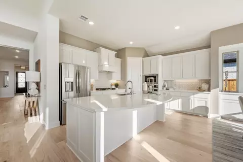 Kitchen - 4520 Wordsworth Ave, Celina, TX 75009 photo 4 of 4