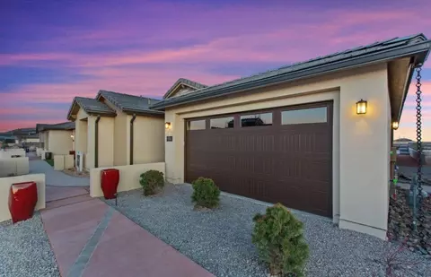 8328 Steinbeck Way NW, Albuquerque, NM 87120