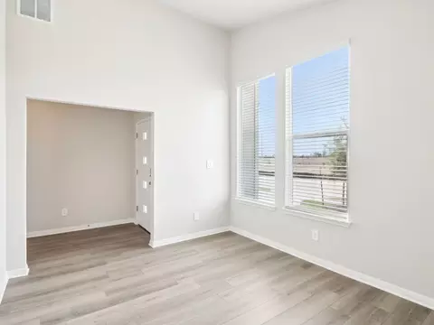 17001 Loch Rd, Pflugerville, TX 78660
