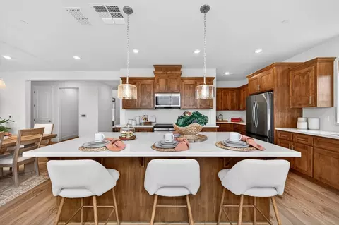 Kitchen - 3932 Switchgrass Rd, Placer One, CA 95747 photo 4 of 26